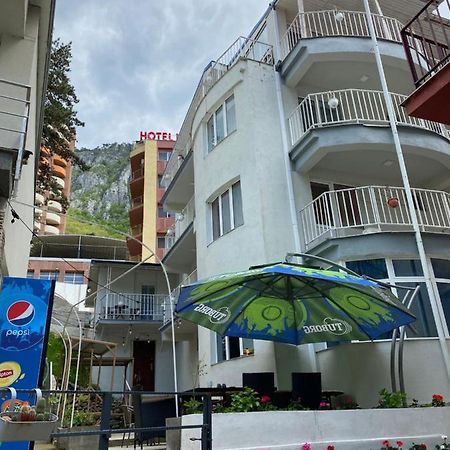 Pensiunea Ambasador Baile Herculane Exterior photo